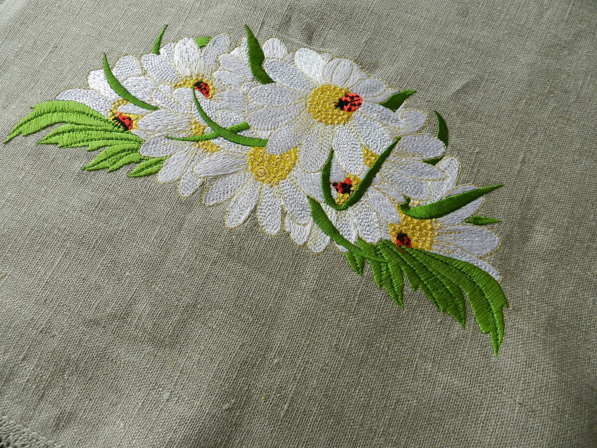 Galdauts Jolanya, platums 50 cm, garums 150 cm, lins