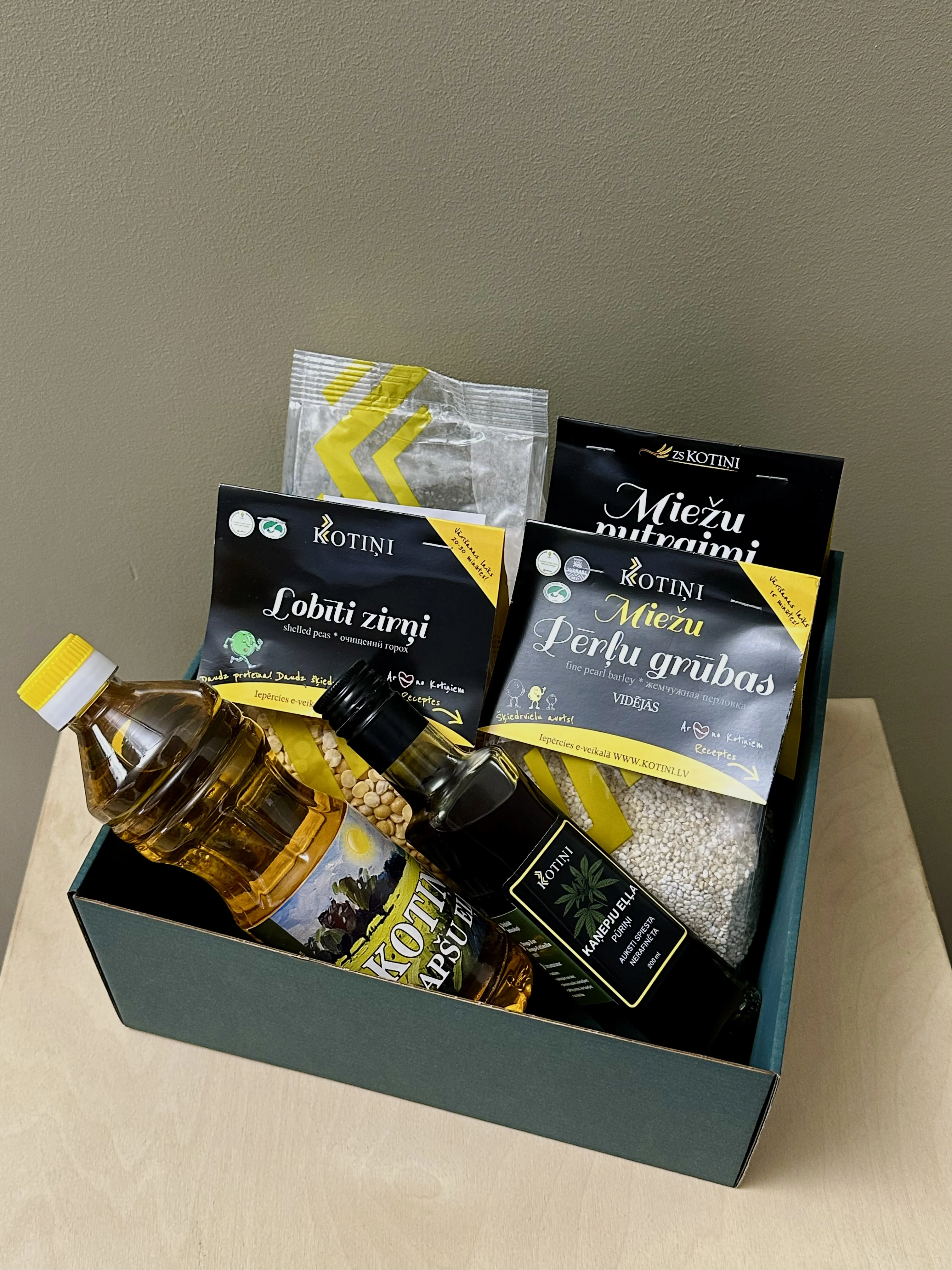 Dāvanu komplekts Kotiņi