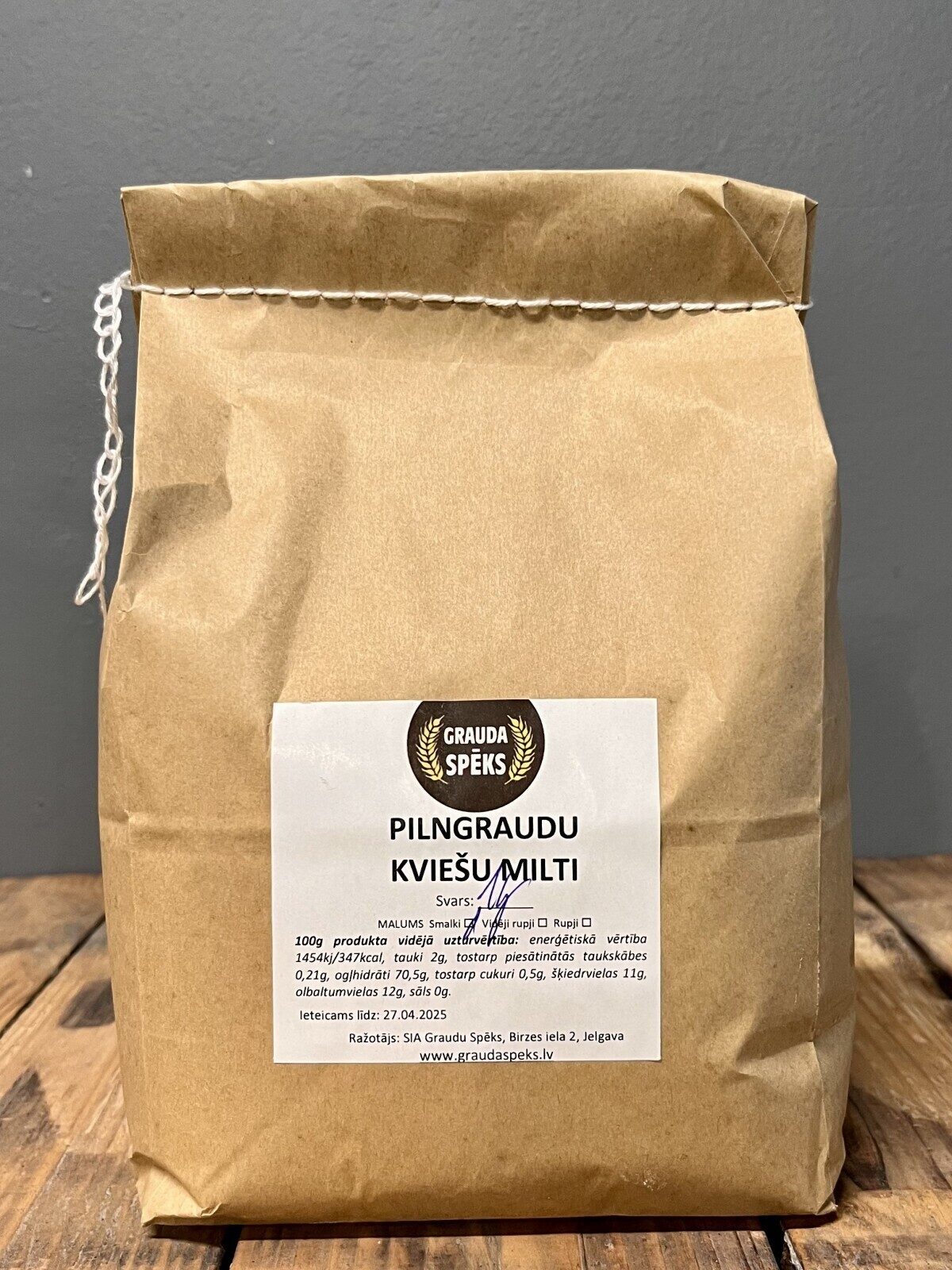Kviešu milti Grauda Spēks, pilngraudu, rupja maluma, 1 kg